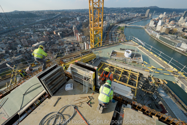 tour des finances à Liège